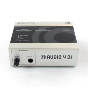 Native Instruments Audio 4 DJ Interface Used