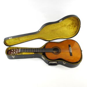 vintage yamaha g 245s classical guitar c.1980