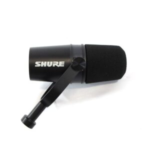 shure mv7x podcast microphone