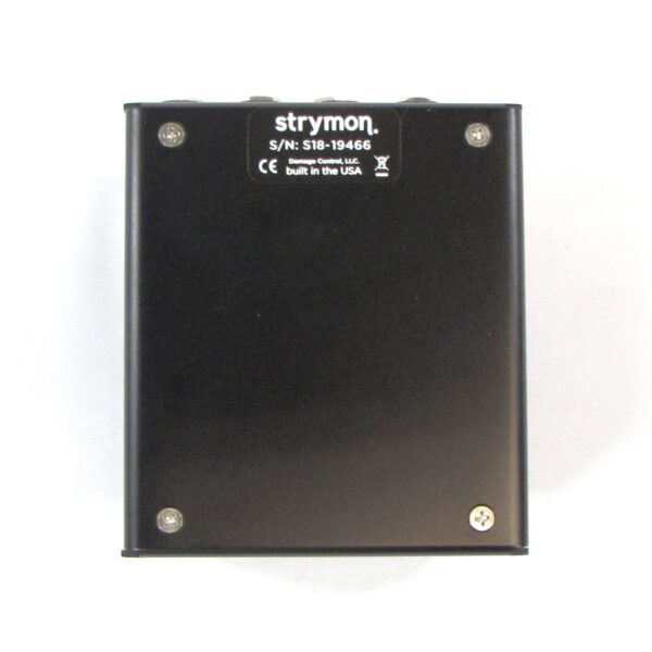 Strymon Flint Tremolo & Reverb
