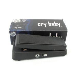 dunlop gcb95 cry baby wah