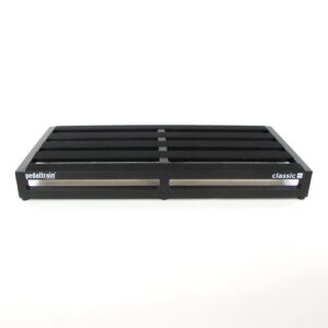 pedaltrain classic pro with wheeled tour case