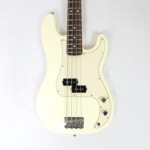 fender standard precision bass 2006