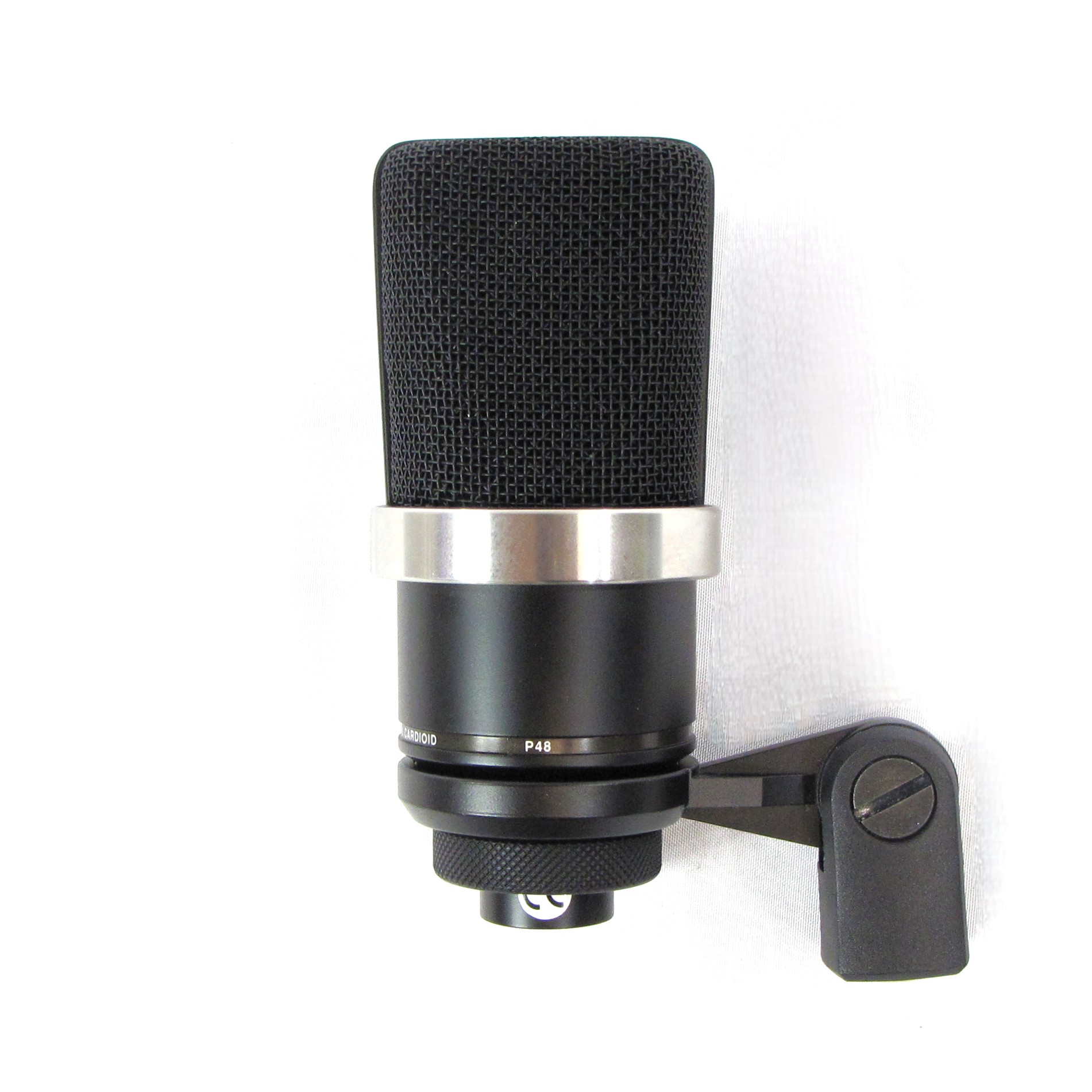 neumann tlm 102 condenser microphone