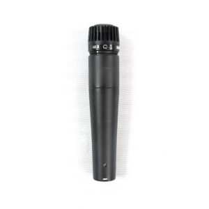 shure sm57 dynamic microphone