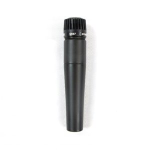 shure sm57 dynamic microphone