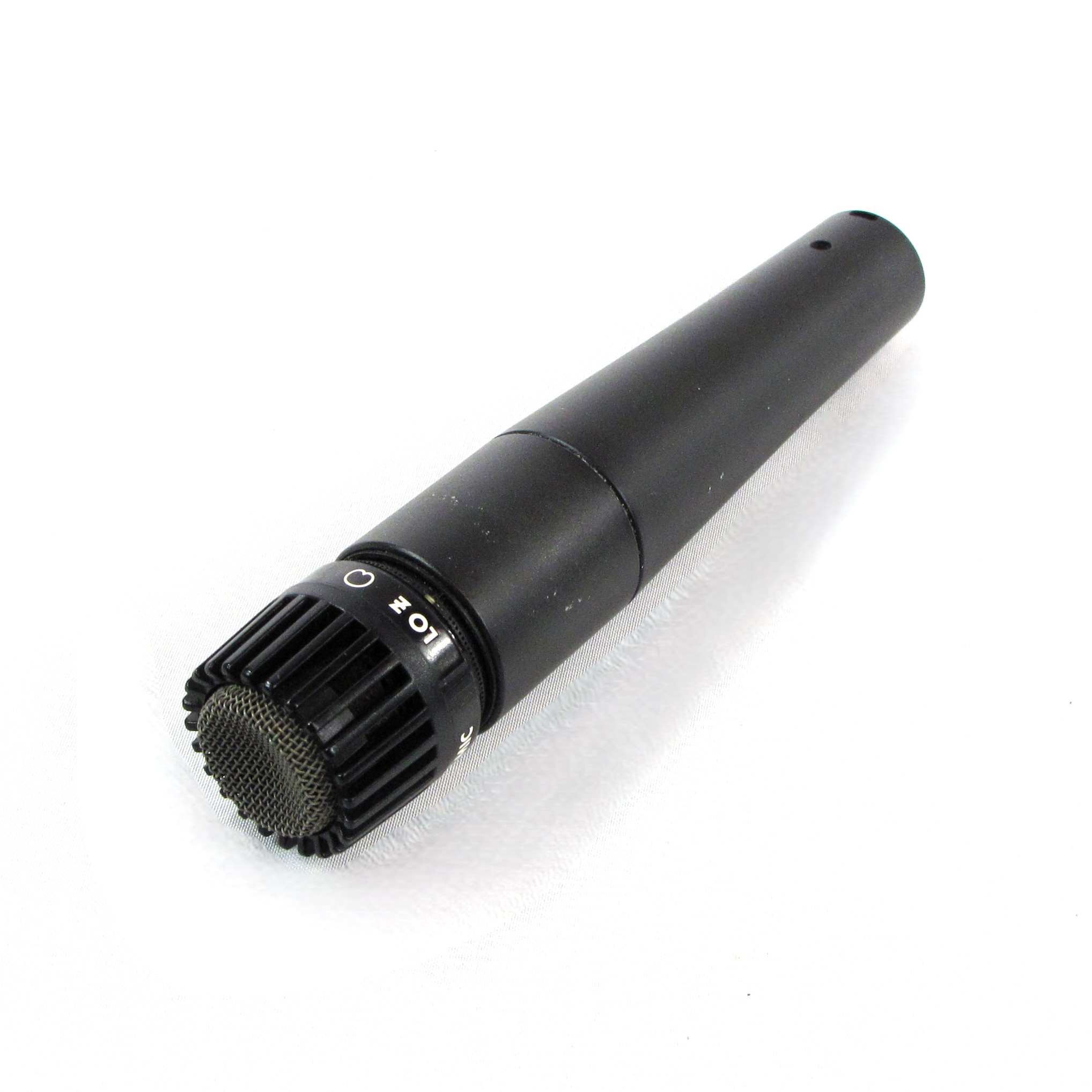 shure sm57 dynamic microphone