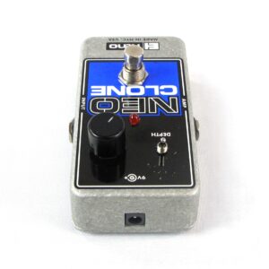 electro harmonix neo clone analog chorus