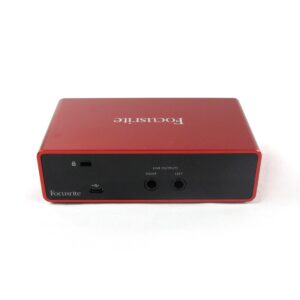focusrite scarlett solo 3rd gen (copy)