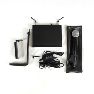 Shure BLX24R/SM58 Wireless Microphone System Used