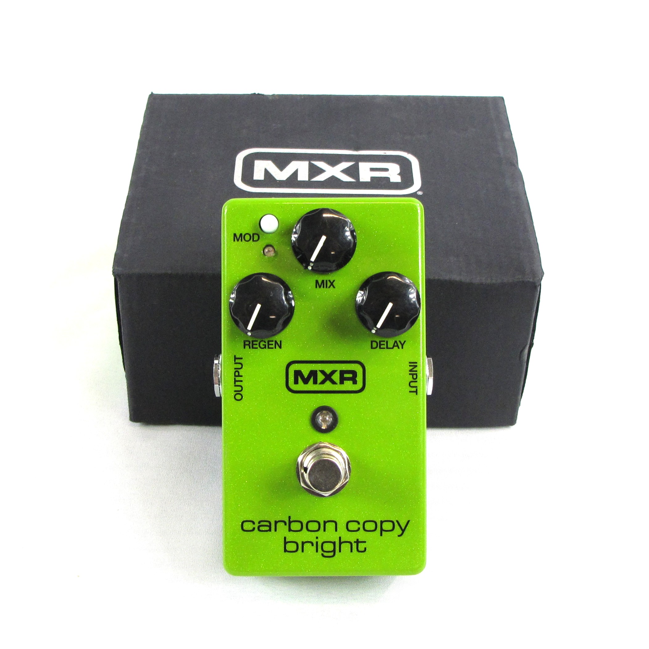 MXR M269SE Carbon Copy Bright Delay Used